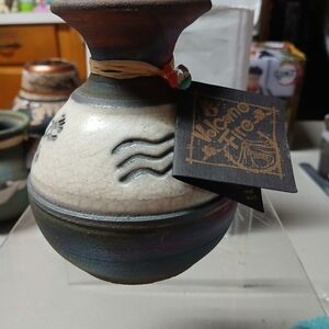 Ben Diller Raku Pottery Vase Pot Hawaii Petroglyphs Iridescent Brown Cream RARE